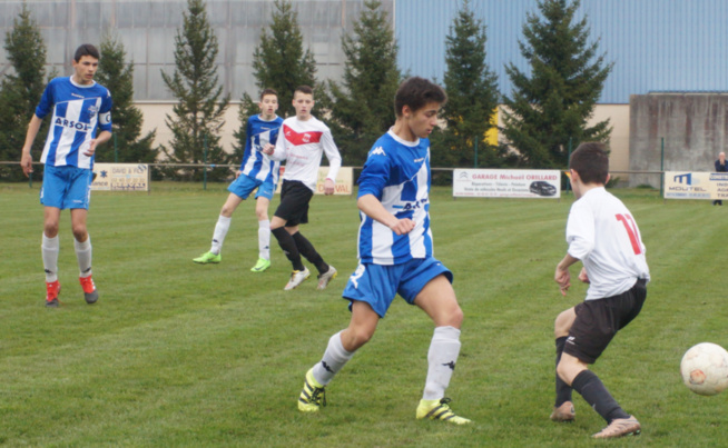 U15: Des buts, de la joie et une qualification en 1/4 de finale!