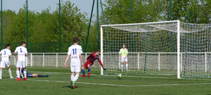 U17 PH: SFT TREILLIERES - St SEBASTIEN FC Des blancs à deux visages