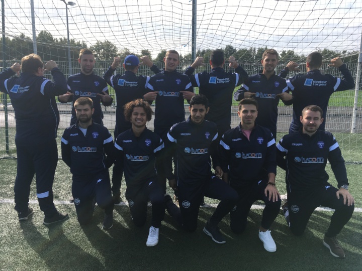 Une première à domicile ! Une première à domicile !