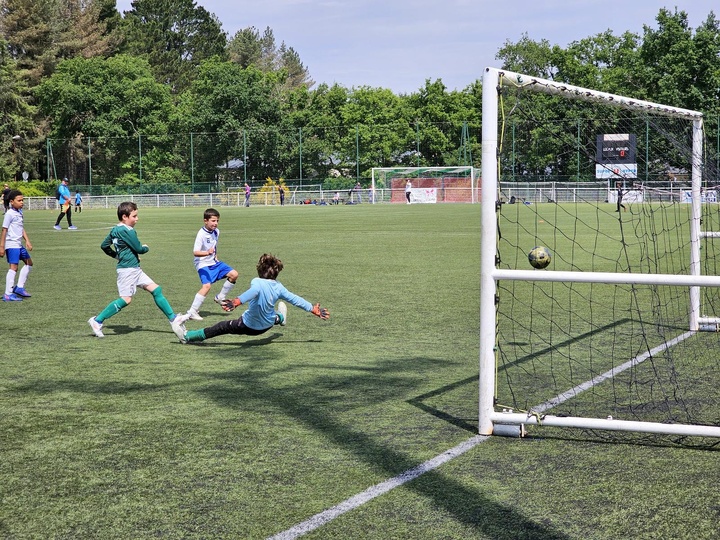 ​🏆 Victoire pour la Sympho Foot Treillières au tournoi de Sucé-sur-Erdre ! ⚽