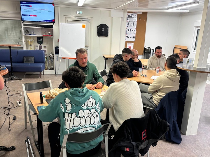 Présentation PEF + Réunion technique