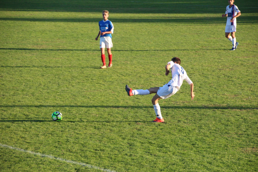 U17 Région: La France d'Aizenay - SF Treillières  Le sans faute continue! 