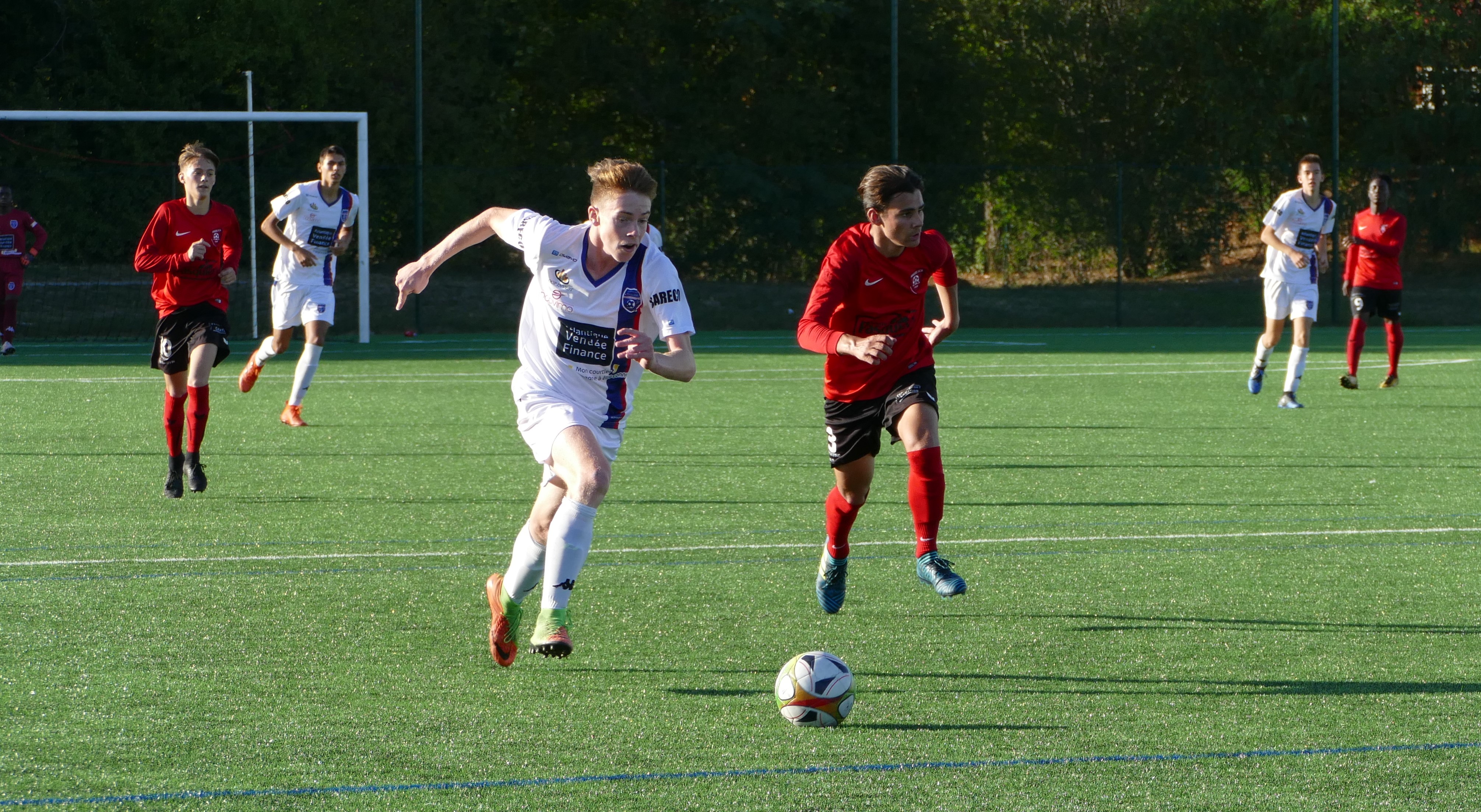 U17 R2: Laval Bourny AS - Symphofoot Treillières. Un relâchement qui se paye cher.