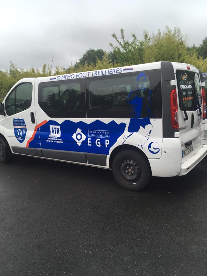 Match de gala pour les mini-bus