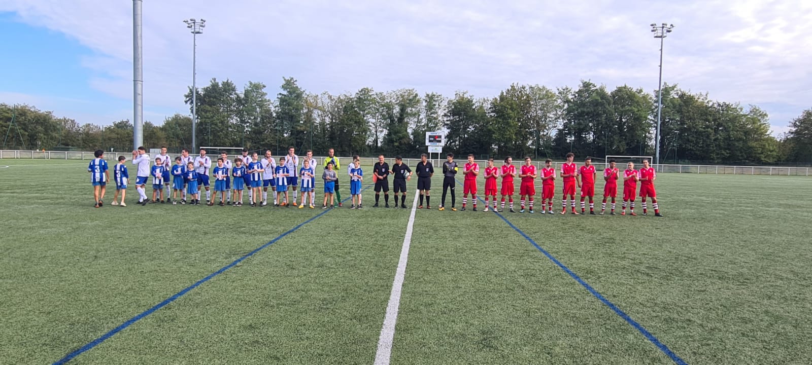 Dimanche 17 octobre: jour de match de Coupe au Stade de la Rinçais: les photos! Dimanche 17 octobre: jour de match de Coupe au Stade de la Rinçais: les photos!