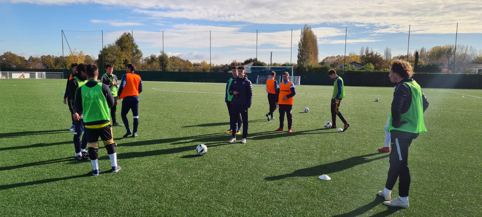 4 novembre 2021: 3 éducateurs de la SFT en formation CFF2 obtiennent leur Licence Animateur FFF !  4 novembre 2021: 3 éducateurs de la SFT en formation CFF2 obtiennent leur Licence Animateur FFF !