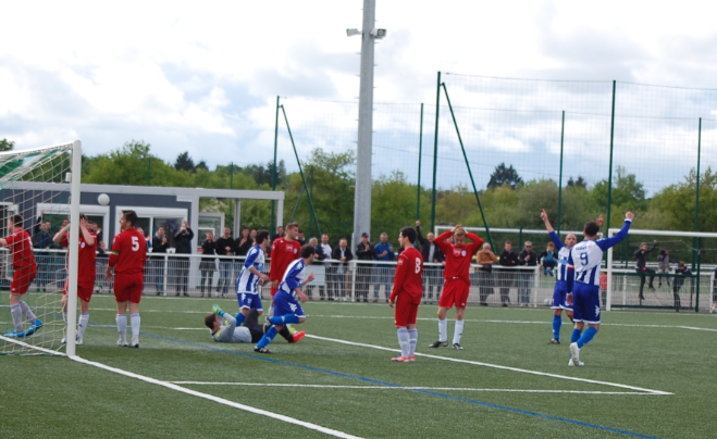  Les Séniors A  sont champions et promus en DSD !!!