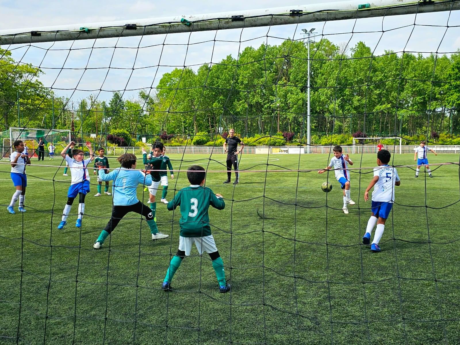 ​🏆 Victoire pour la Sympho Foot Treillières au tournoi de Sucé-sur-Erdre ! ⚽