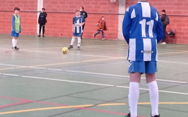 Dimanche 19 décembre: nos U10 et U12 en tournoi à Grandchamp des Fontaines!